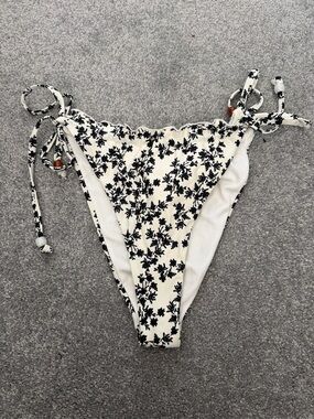 H&M Cream Bikini Bottoms with Black Floral Print